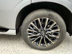 2025 QX80 Thumbnail 9