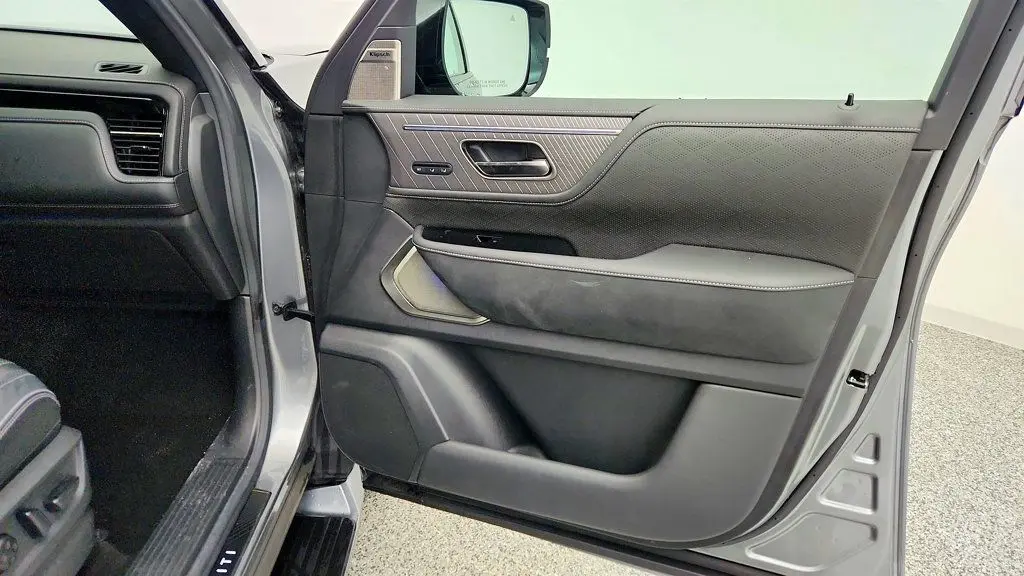 2025 INFINITI QX80 Autograph