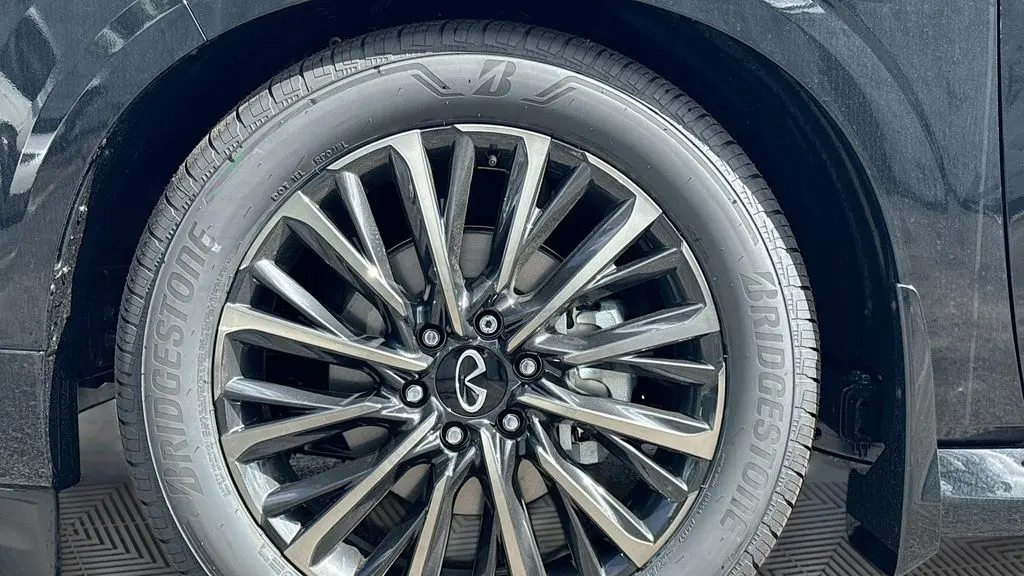 2026 INFINITI QX80 Autograph
