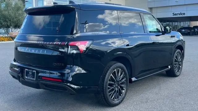 2026 INFINITI QX80 Autograph