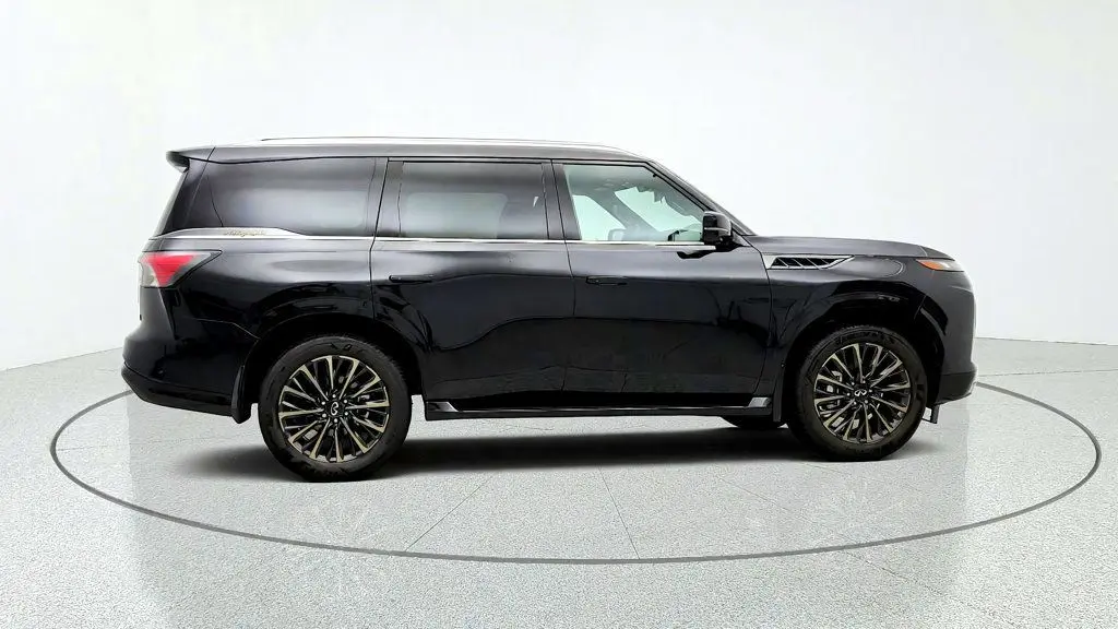 2026 INFINITI QX80 - $74,995