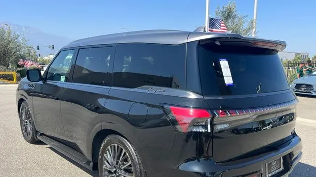 2026 INFINITI QX80 Autograph