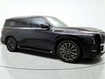 2025 QX80 Thumbnail 3