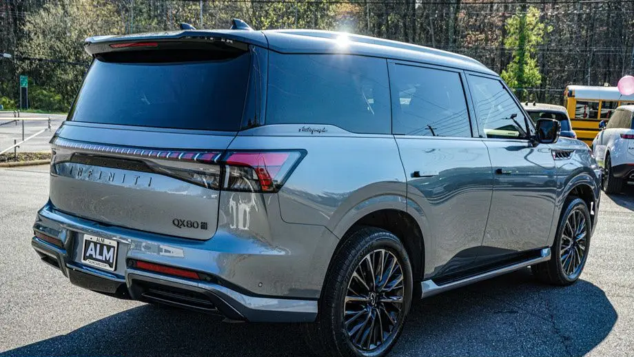 2025 INFINITI QX80 Autograph