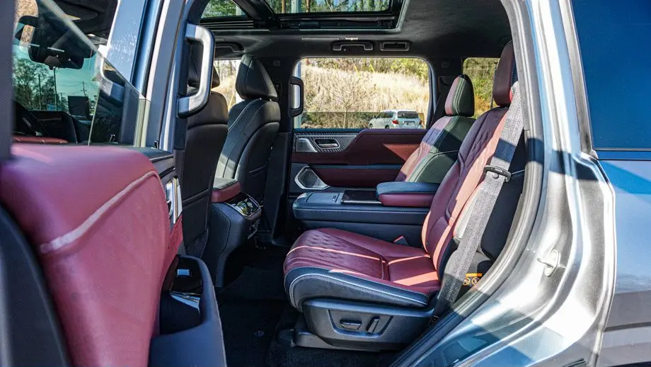 2025 INFINITI QX80 Autograph