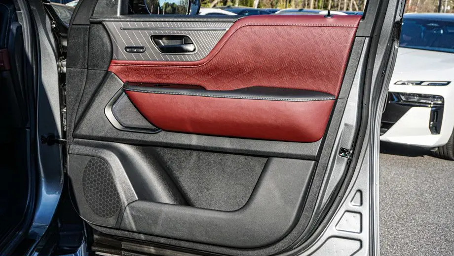 2025 INFINITI QX80 Autograph