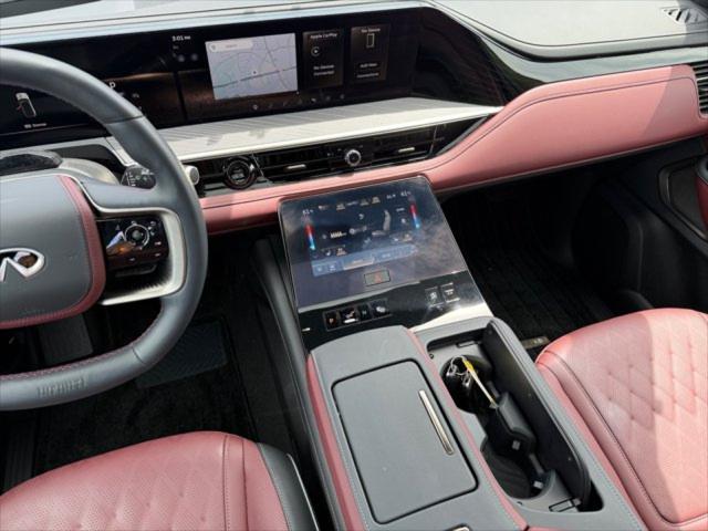 2025 INFINITI QX80 - $84,995