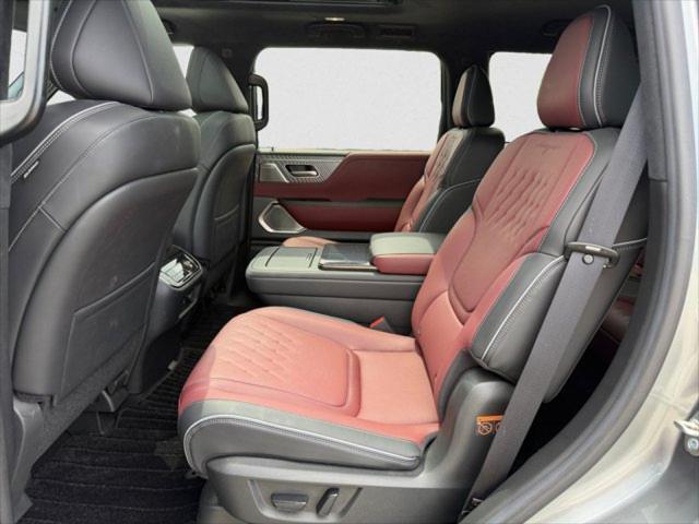 2025 INFINITI QX80 - $84,995