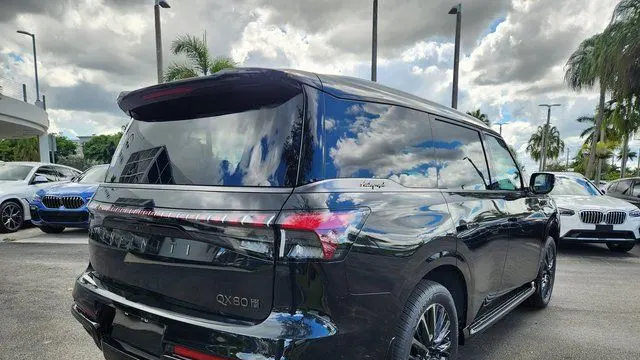 2026 INFINITI QX80 Autograph