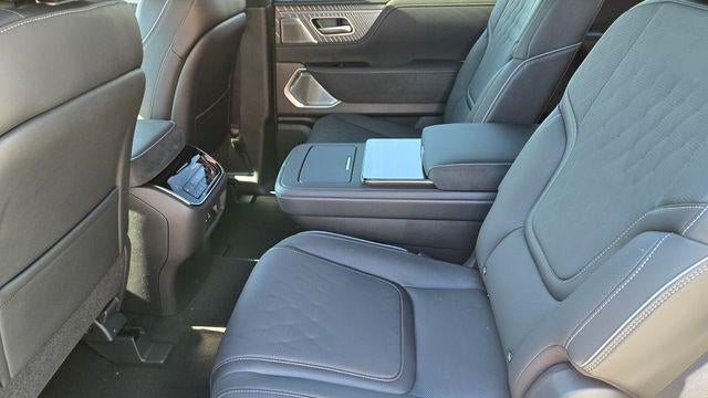 2027 INFINITI QX80 Autograph