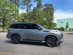 2025 QX80 Thumbnail 2