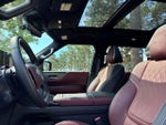 2025 QX80 Thumbnail 19