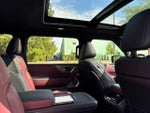 2025 QX80 Thumbnail 22