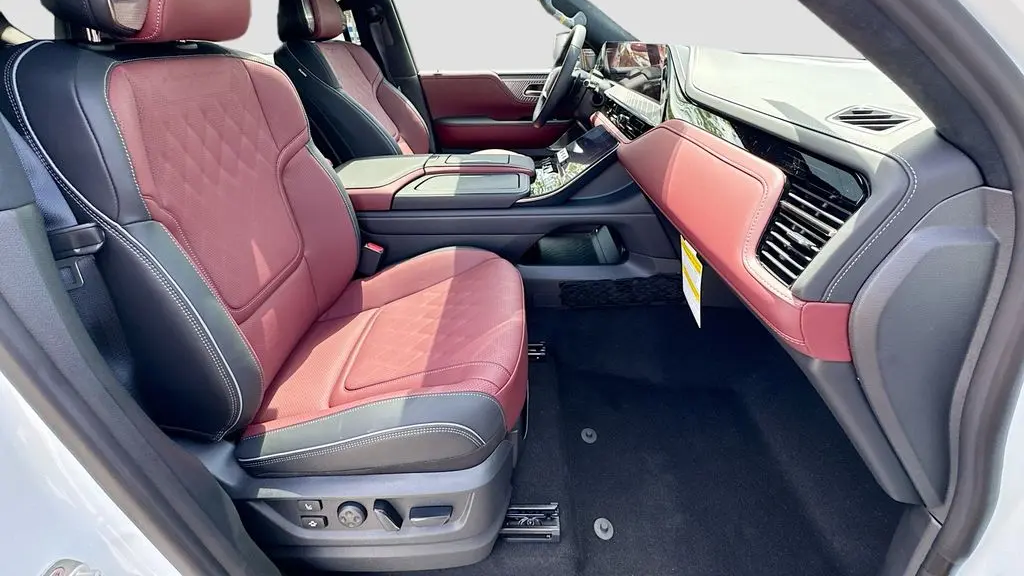 2027 INFINITI QX80 Autograph
