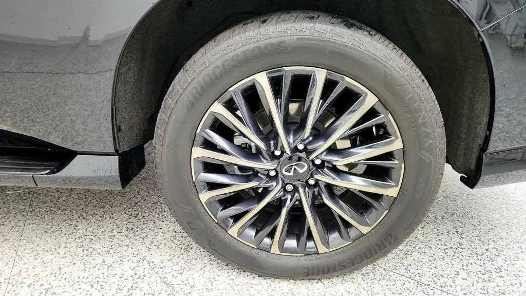 2025 INFINITI QX80 Autograph