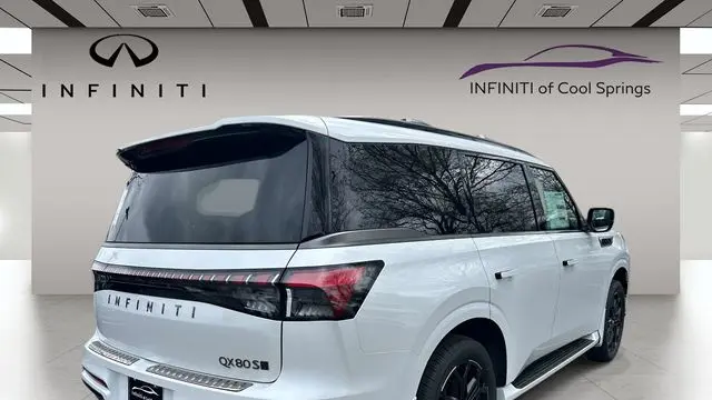 2026 INFINITI QX80 Sport