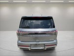 2025 QX80 Thumbnail 4