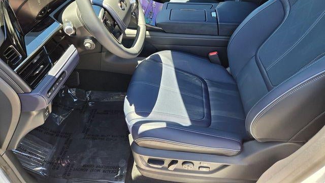 2027 INFINITI QX80 Sport