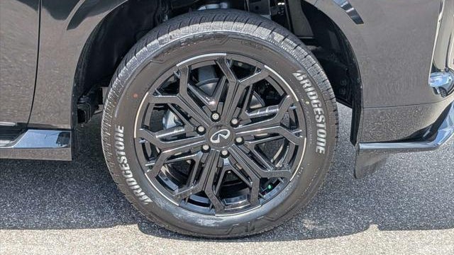 2027 INFINITI QX80 Sport
