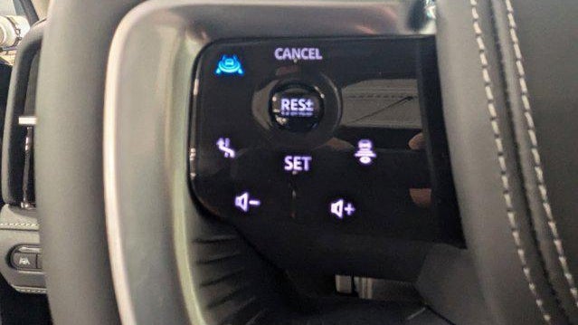 2025 INFINITI QX80 Sensory