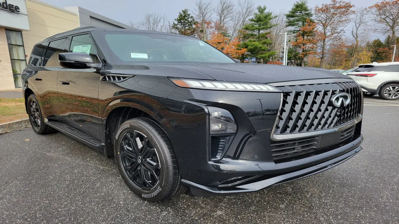 2026 INFINITI QX80 Sport