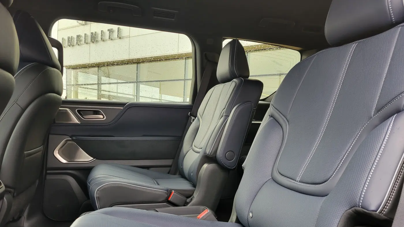 2026 INFINITI QX80 Sport