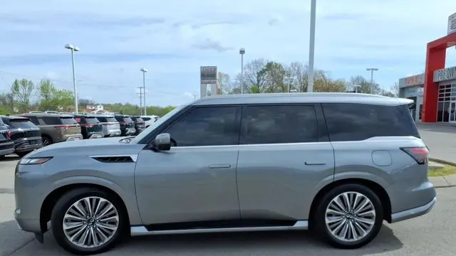 2025 INFINITI QX80 Sensory