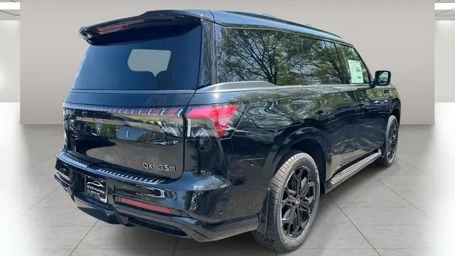 2026 INFINITI QX80 Sport