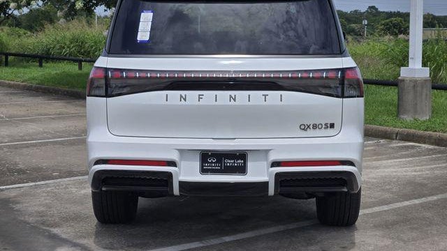 2026 INFINITI QX80 Sport