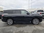 2025 QX80 Thumbnail 4