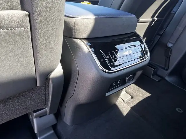 2026 INFINITI QX80 - $84,900