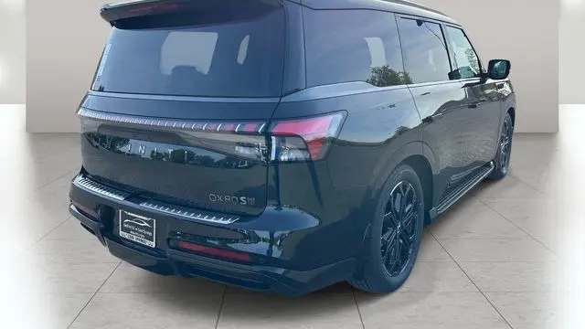 2026 INFINITI QX80 Sport