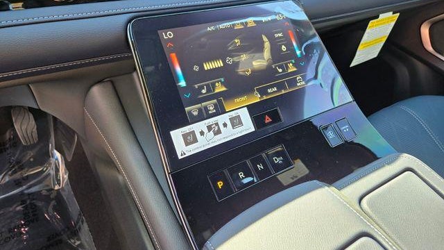 2027 INFINITI QX80 Sport