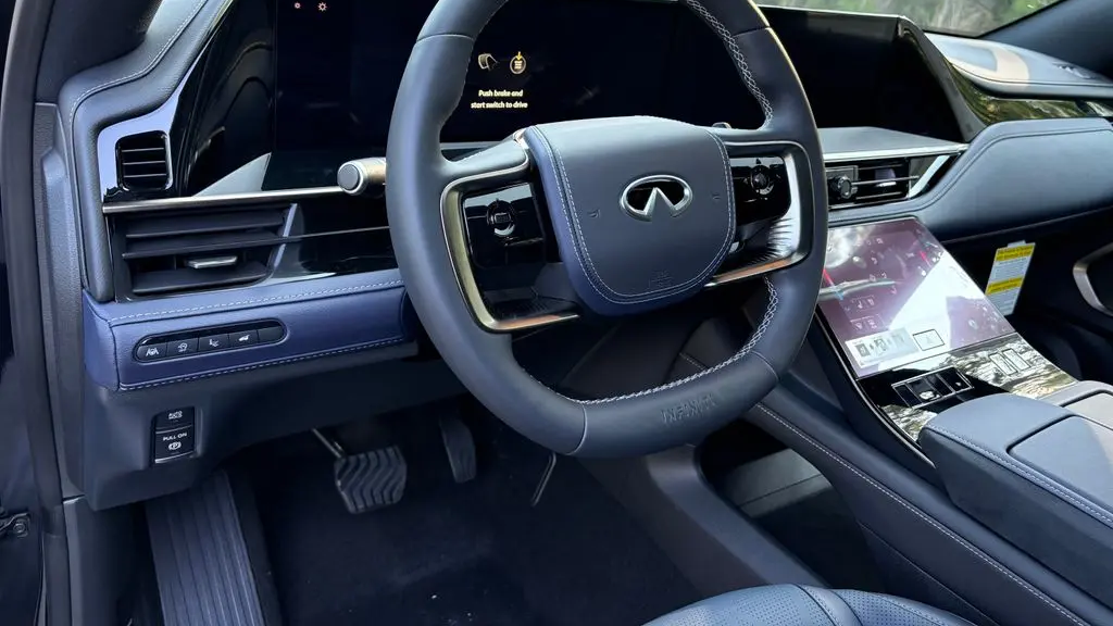 2027 INFINITI QX80 Sport