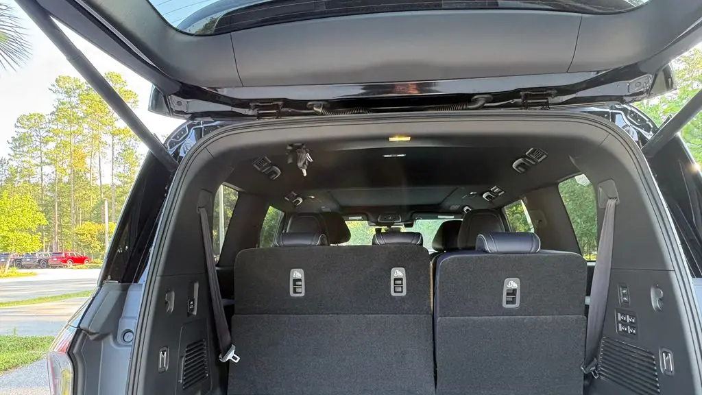 2027 INFINITI QX80 Sport