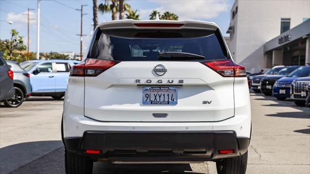 2024 Nissan Rogue SV