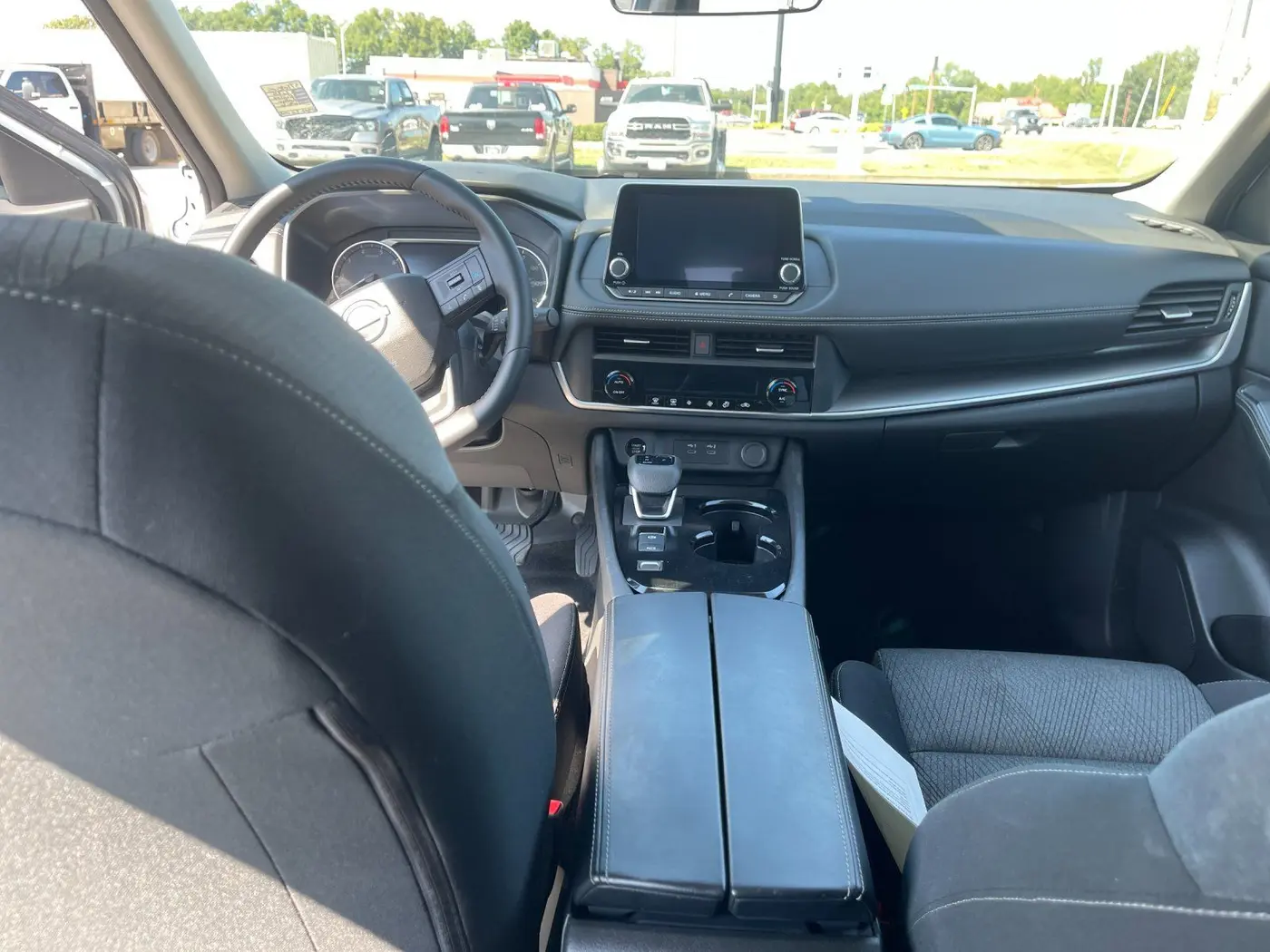 2025 Nissan Rogue - $23,481