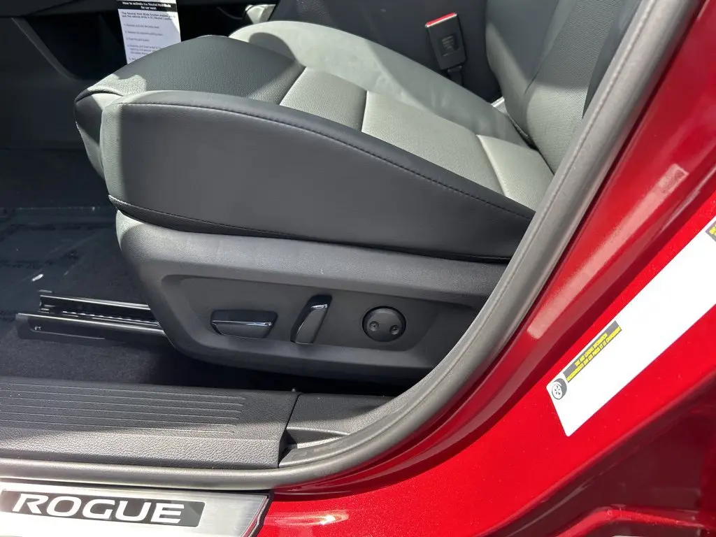 2026 Nissan Rogue - $28,204
