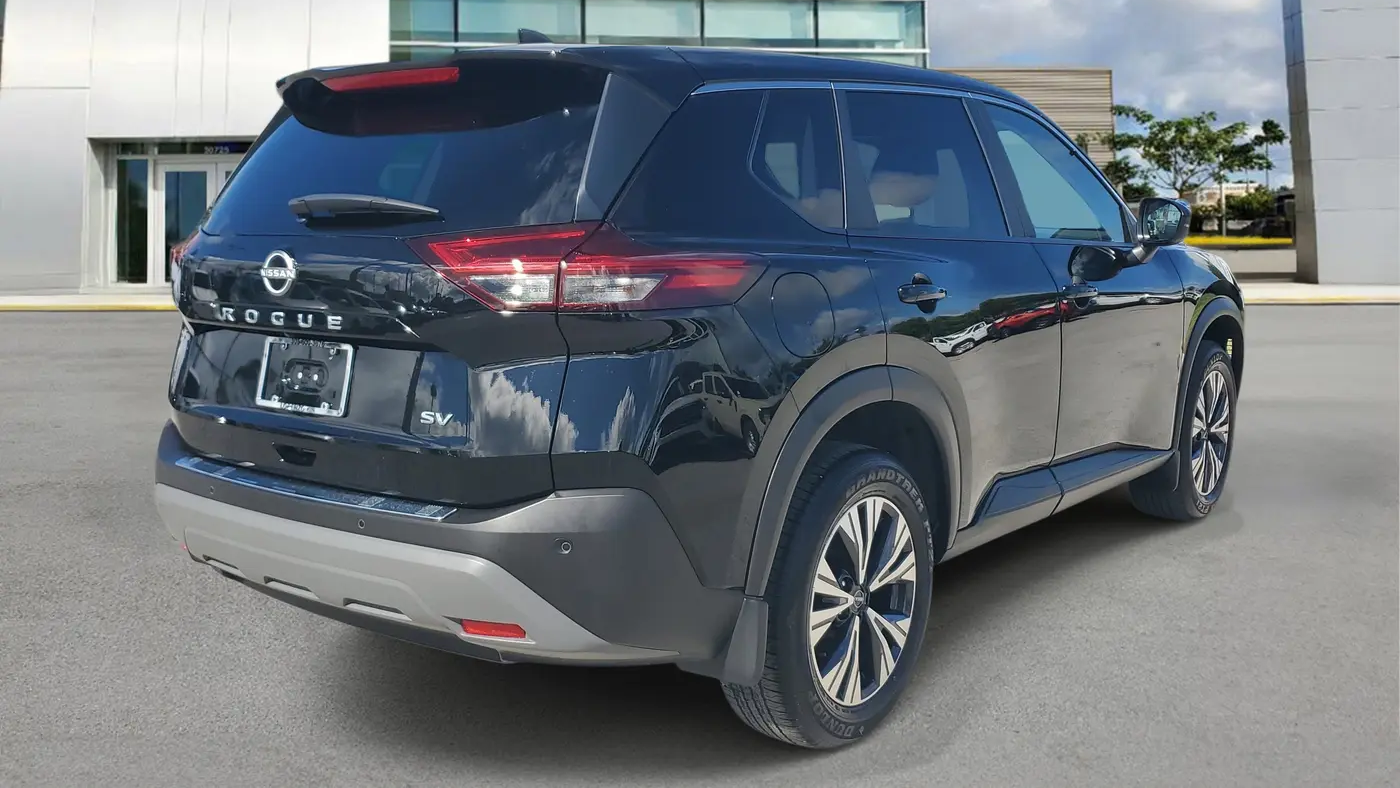 2022 Nissan Rogue SV