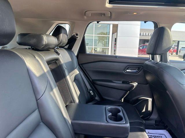 2023 Nissan Rogue - $19,890