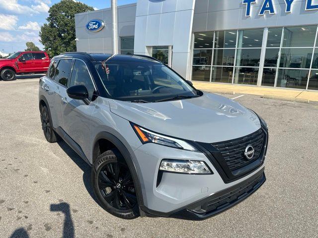2023 Nissan Rogue - $19,890