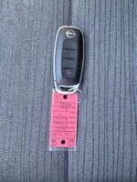 2023 Rogue Thumbnail 31