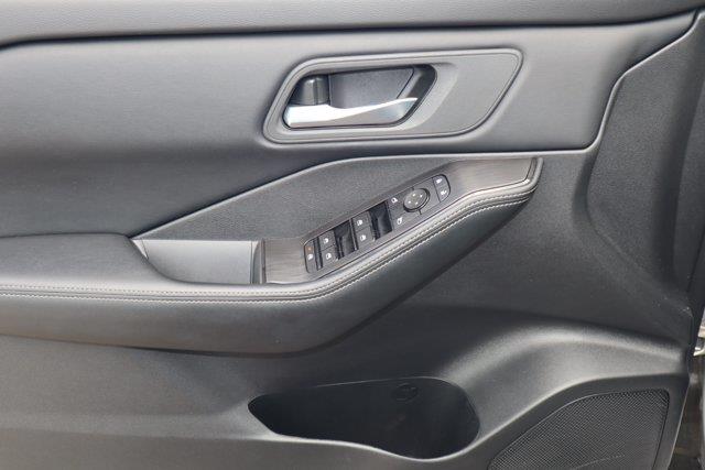 2025 Nissan Rogue - $23,057