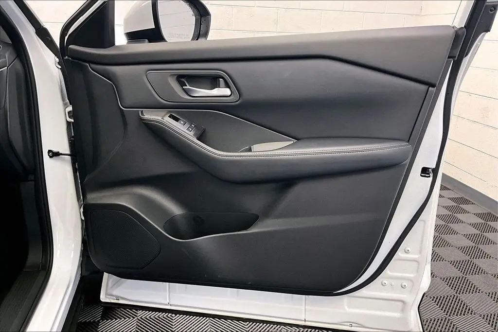 2026 Nissan Rogue - $26,490