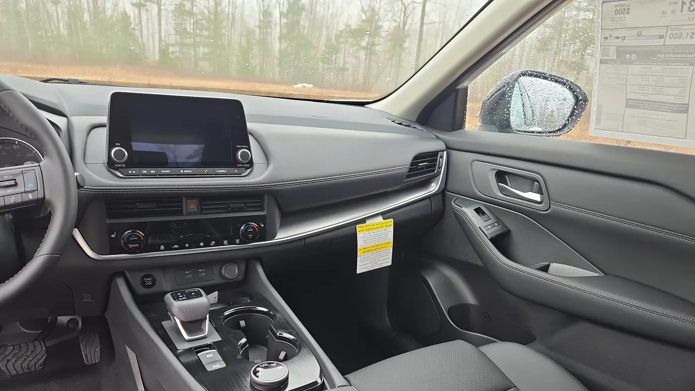 2026 Nissan Rogue Dark Armor
