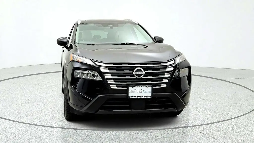 2024 Nissan Rogue - $17,995