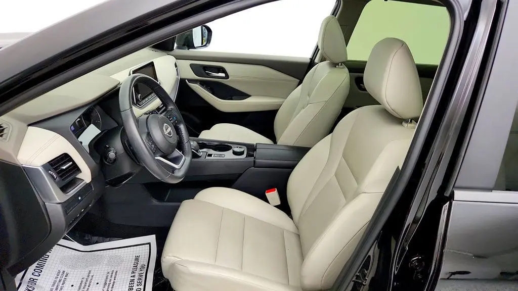2024 Nissan Rogue - $17,995