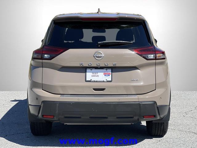 2025 Nissan Rogue - $17,495