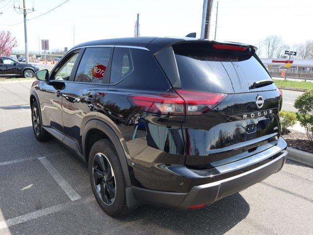 2025 Nissan Rogue - $28,575