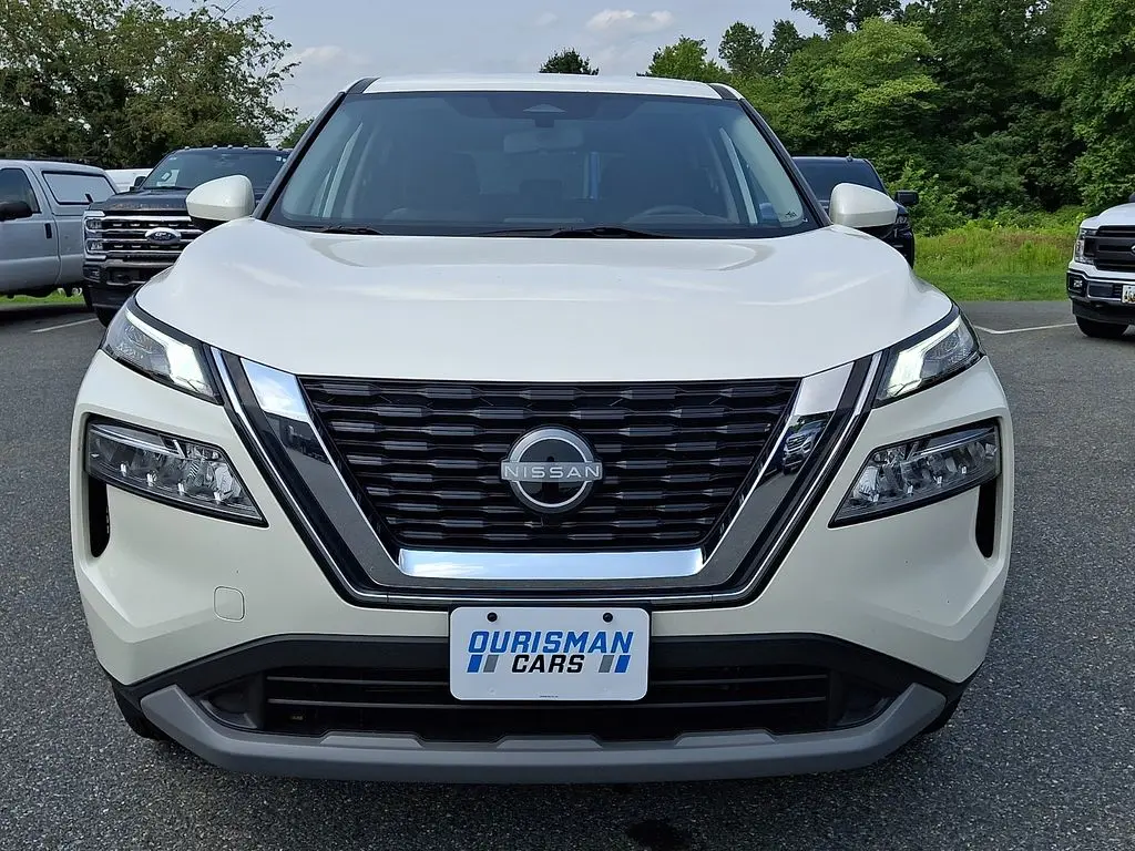 2023 Nissan Rogue - $18,200